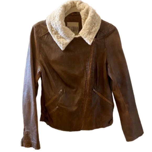 BB Dakota Leather Shearling Jacket with removable Shearling Collar. - Picture 2 of 16